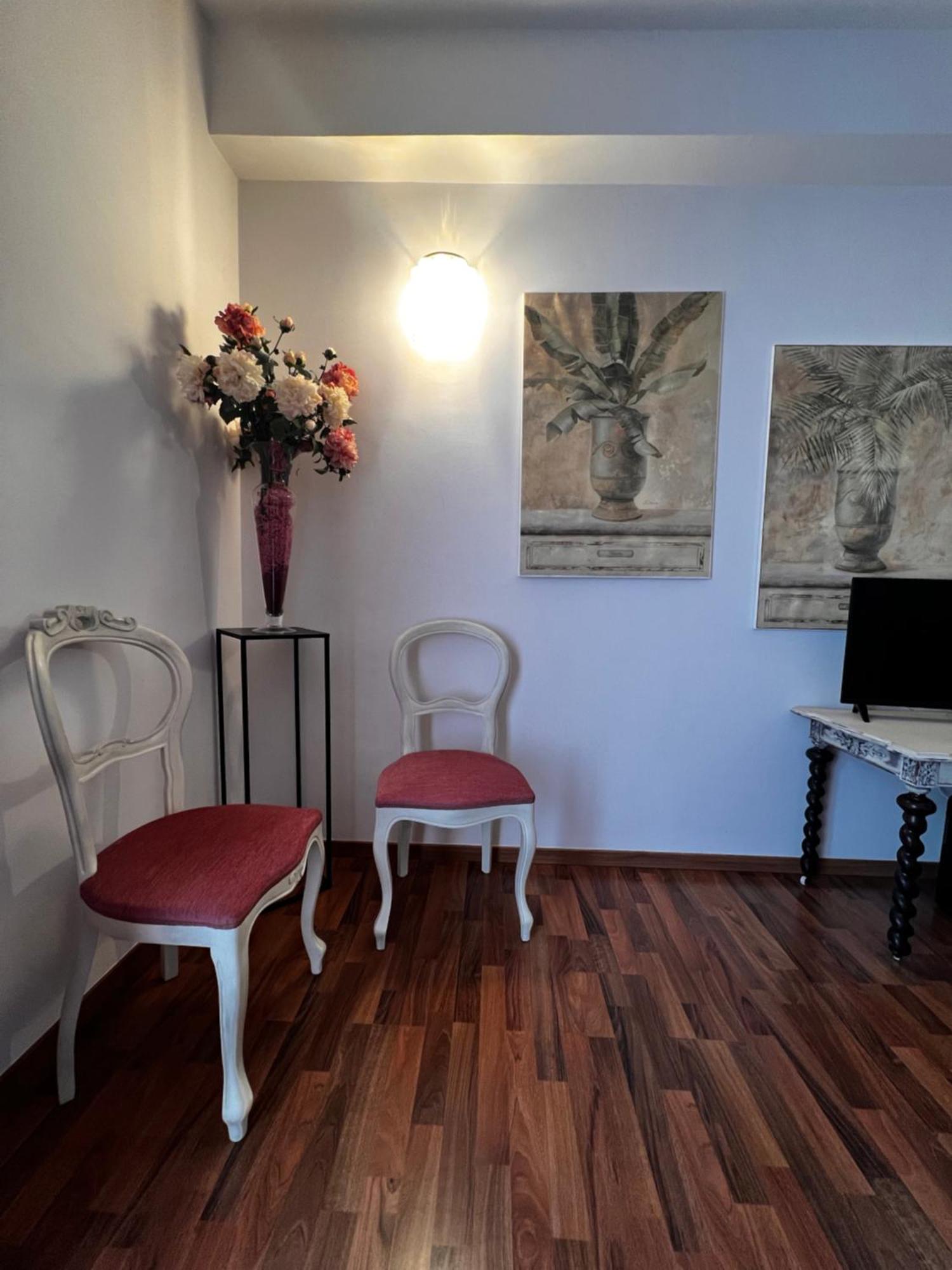 Welcome Traveller Frida'S Rooms Caprino Veronese Luaran gambar